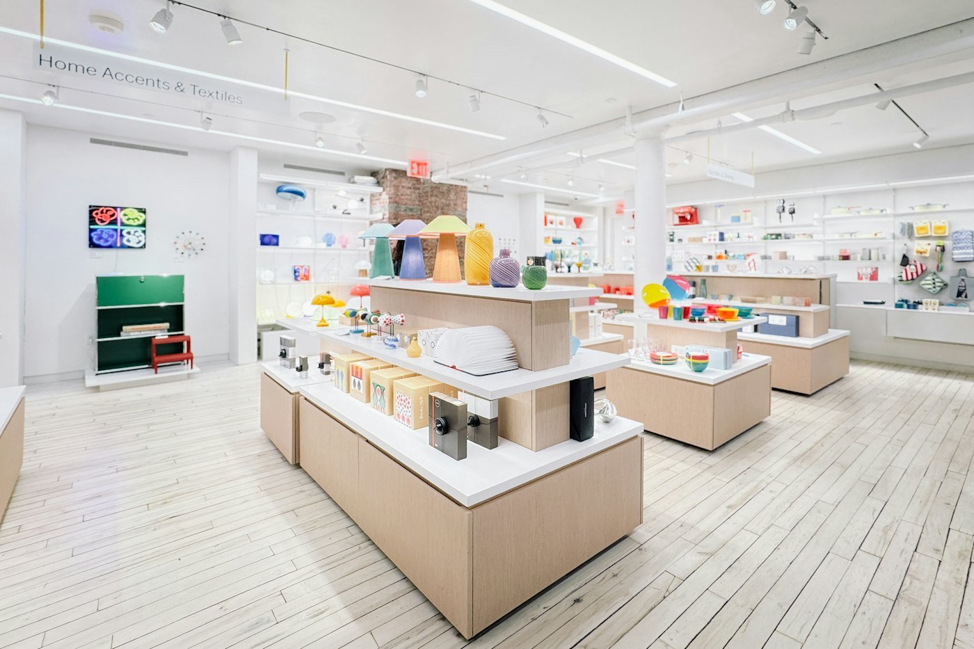 Bright retail interior with display islands
