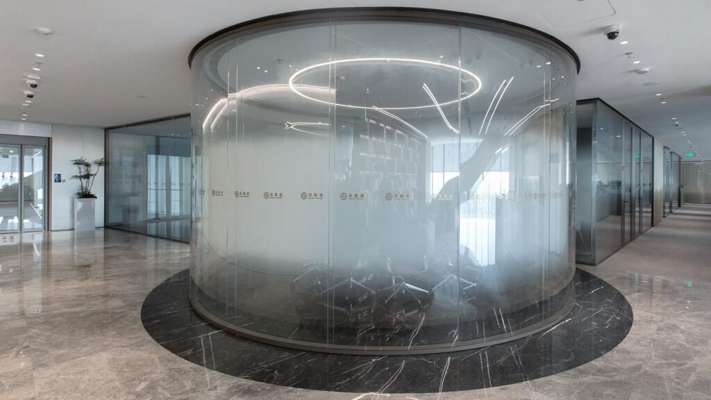 Curved Partition Walls by Spiralis — project photo 2