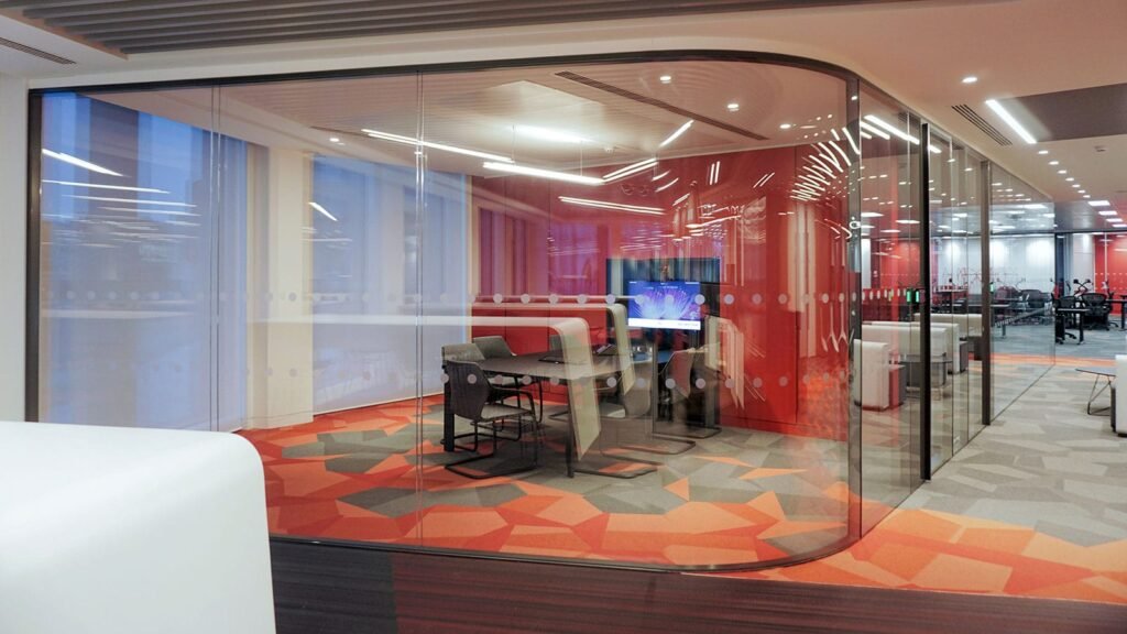 Curved Partition Walls by Spiralis — project photo 1
